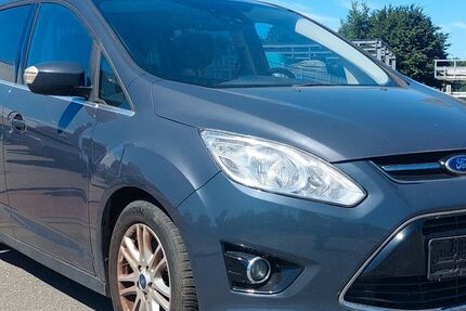 Ford Grand C-Max 140.975 km 6.900 &euro; Nübbel 24809