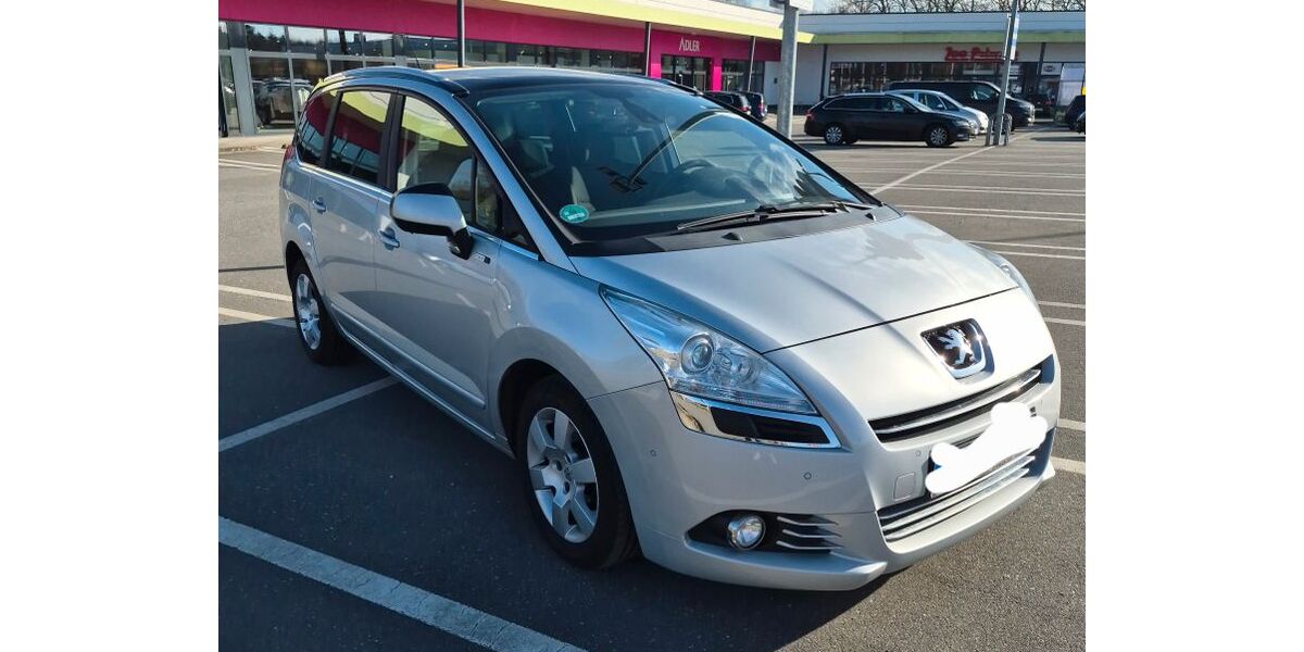 Peugeot 5008 169.000 km 5.800 &euro; Busdorf 24866