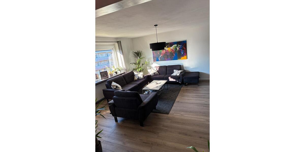 Etagenwohnung Rendsburg - 3 Zimmer, 86 m&sup2;, 1.195&euro; | Angebot:25766139