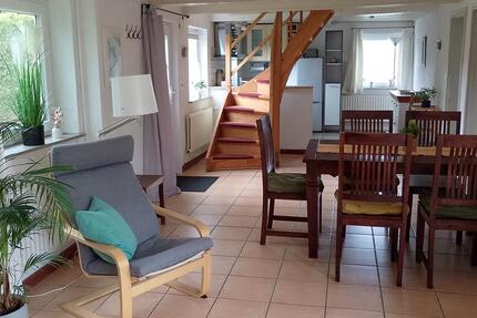 Haus Husby - 3 Zimmer, 80 m&sup2;, 1.360&euro; | Angebot:27600764
