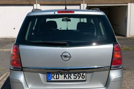 Opel Zafira 180.000 km 3.450 &euro; Rendsburg 24768
