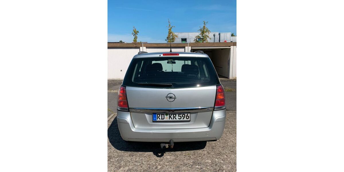 Opel Zafira 180.000 km 3.450 &euro; Rendsburg 24768