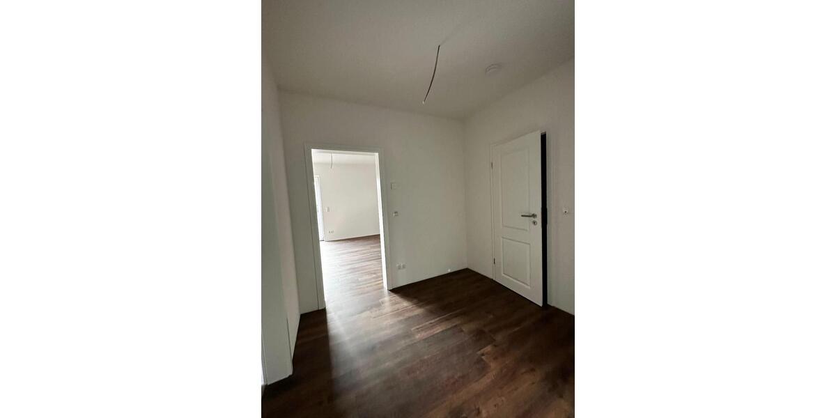 Erdgeschoßwohnung Osterrönfeld - 2 Zimmer, 52 m&sup2;, 755&euro; | Angebot:25921076