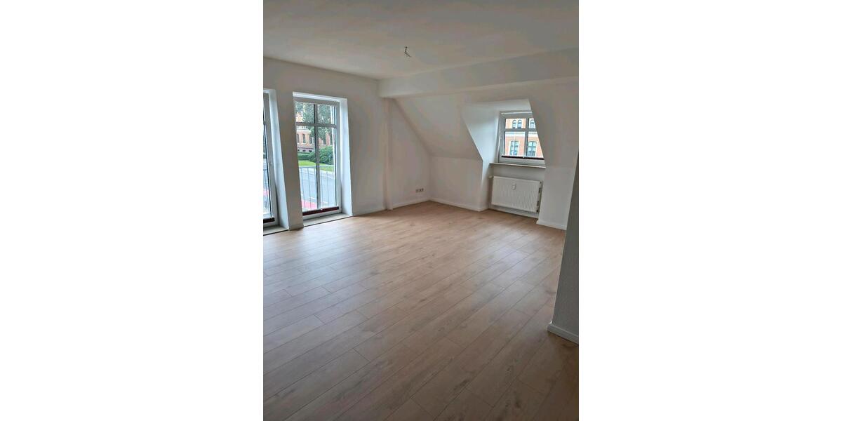 Dachgeschoßwohnung Schleswig - 3 Zimmer, 62 m&sup2;, 700&euro; | Angebot:25364783