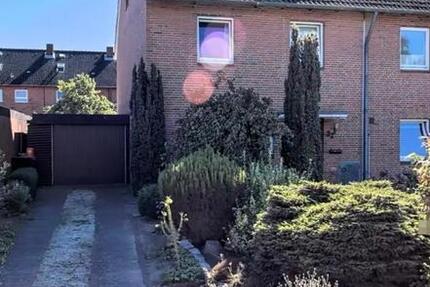 Haus Schülldorf - 6 Zimmer, 140 m&sup2;, 335.000&euro; | Angebot:26546635