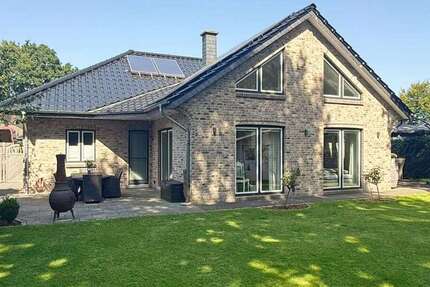 Haus Kropp - 6.5 Zimmer, 186 m&sup2;, 650.000&euro; | Angebot:22297067