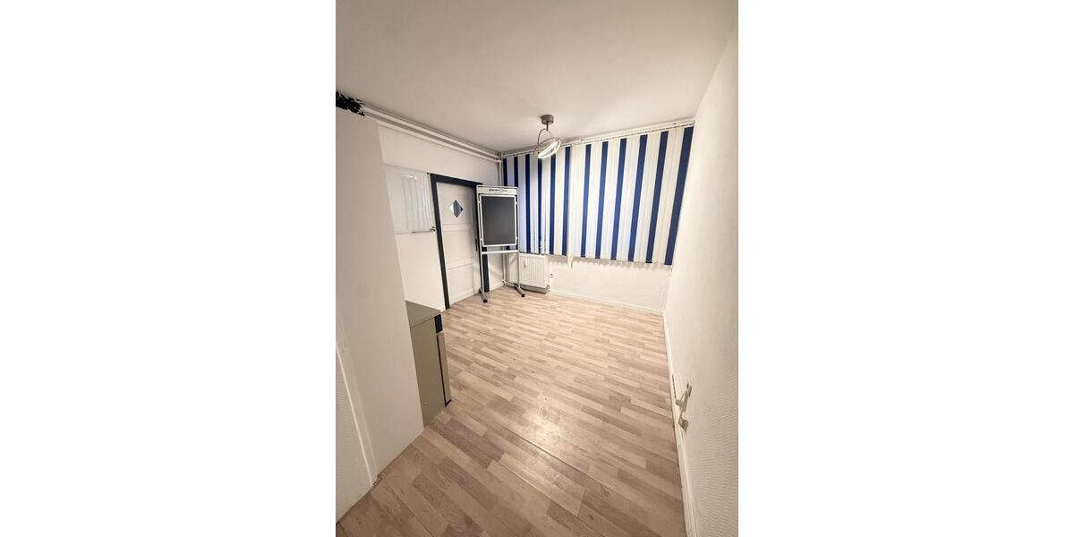 Gewerbeobjekt Schleswig - 300&euro; | Angebot:25056763