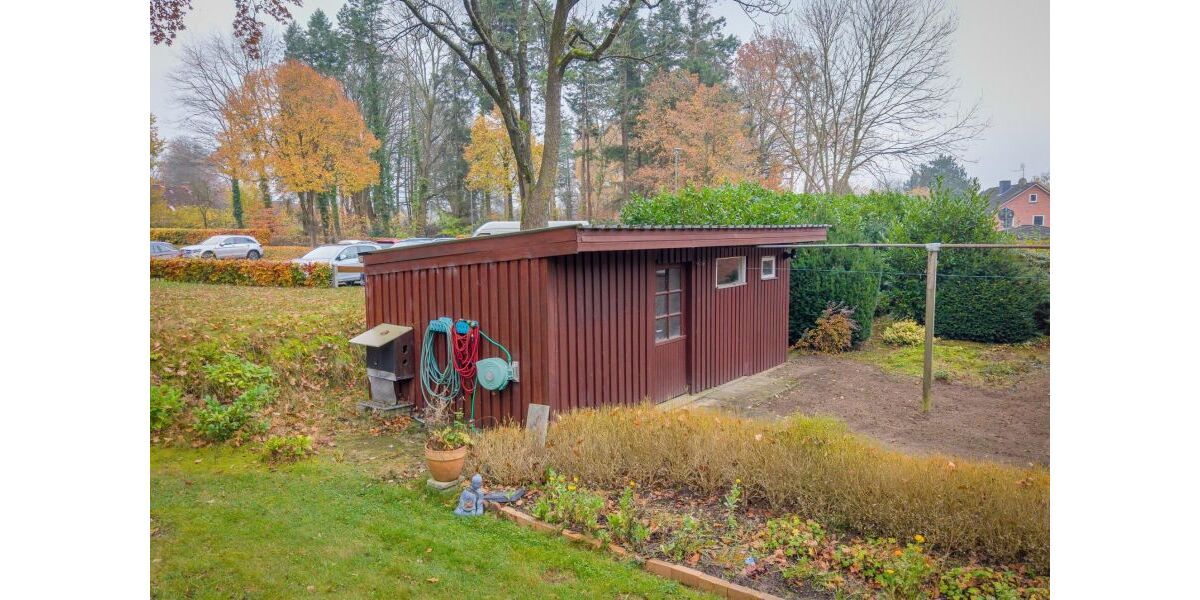 Provisionsfrei* Großzügiges familienfreundliches Zweifamilienhaus mit großem Garten in zentraler Lage in Fockbek - Einfamilienhaus Fockbek | Angebot:25403770