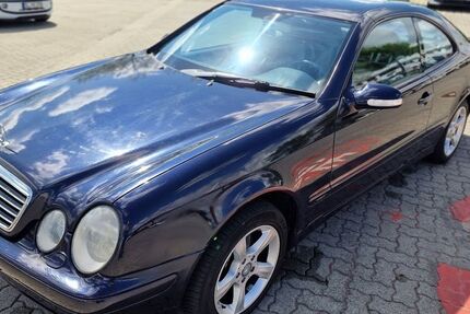 Mercedes-Benz CLK 230 296.000 km 3.600 &euro; Taarstedt 24893