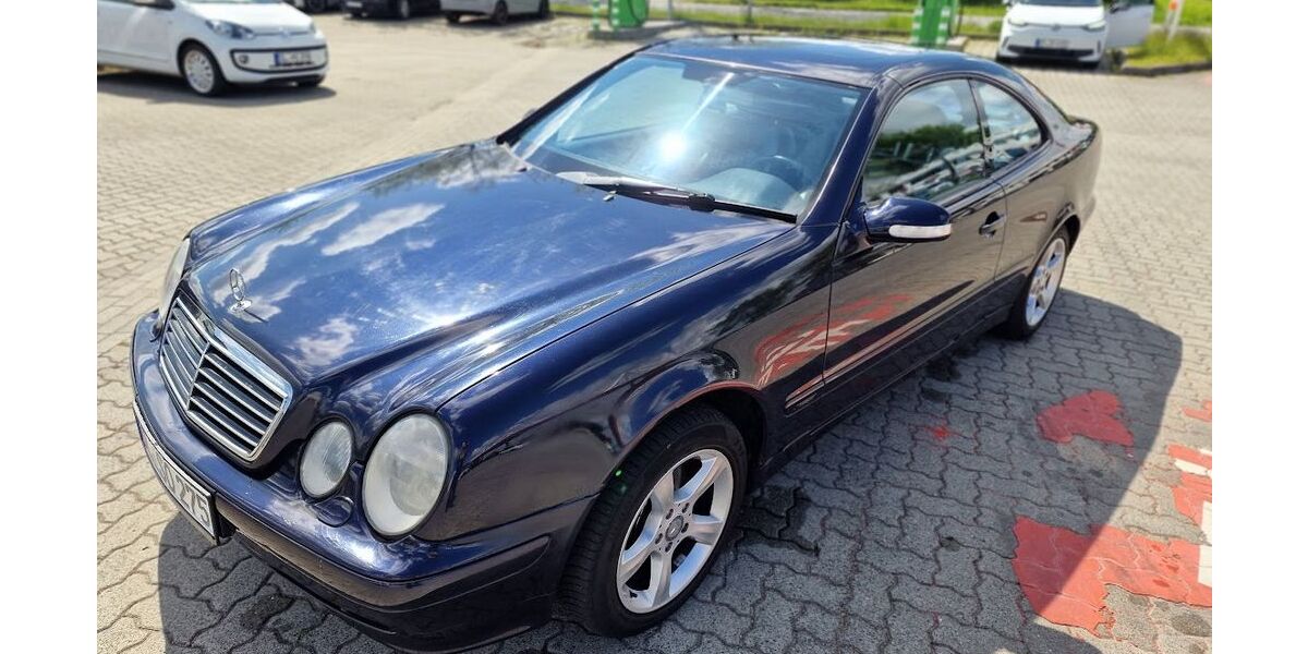 Mercedes-Benz CLK 230 296.000 km 3.600 &euro; Taarstedt 24893