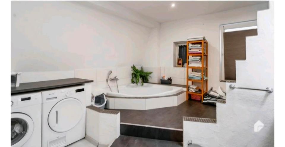 Mehrfamilienhaus, Wohnhaus Rieseby - 9 Zimmer, 220 m&sup2;, 550.000&euro; | Angebot:25725476