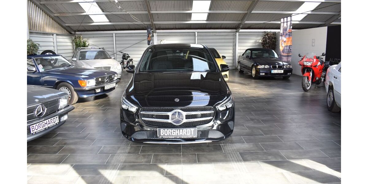 Mercedes-Benz B 180 32.000 km 22.490 &euro; Loit 24888