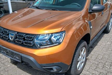 Dacia Duster 81.140 km 11.890 &euro; Schleswig 24837