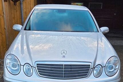 Mercedes-Benz E 200 102.000 km 6.500 &euro; Kropp 24848