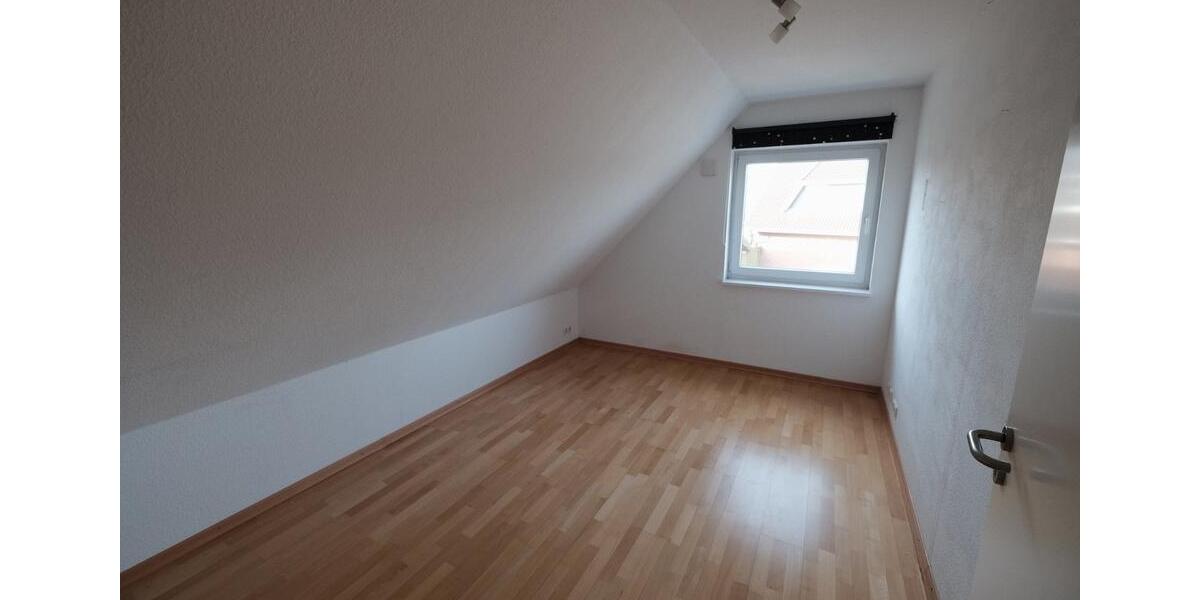 Einfamilienhaus Osterrönfeld - 5 Zimmer, 127 m&sup2;, 1.450&euro; | Angebot:26600863