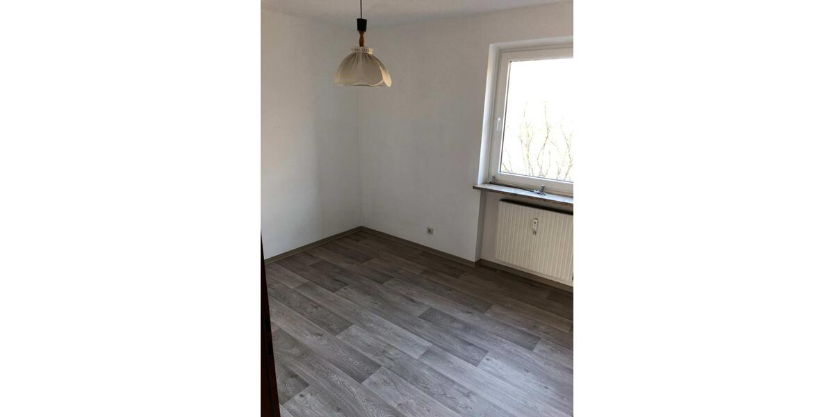 Etagenwohnung Westerrönfeld - 3 Zimmer, 72 m&sup2;, 135.000&euro; | Angebot:25851716