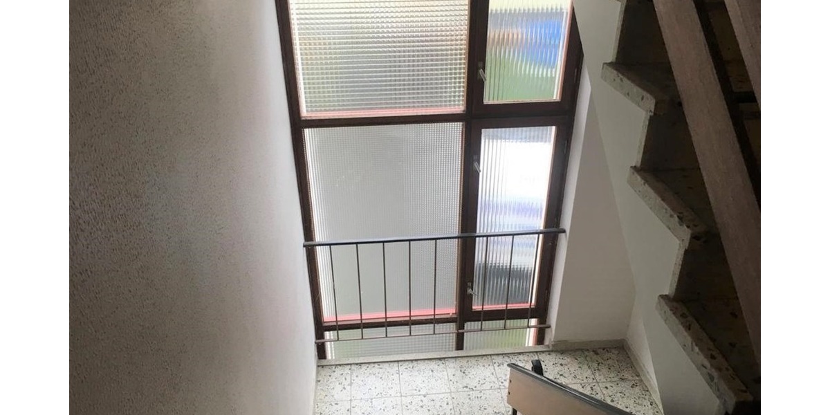 RENDITEOBJEKT!!! Mehrfamilienhaus mit 7 Wohneinheiten in 24837 Schleswig zu verkaufen. - Mehrfamilienhaus, Wohnhaus Schleswig | Angebot:14654405