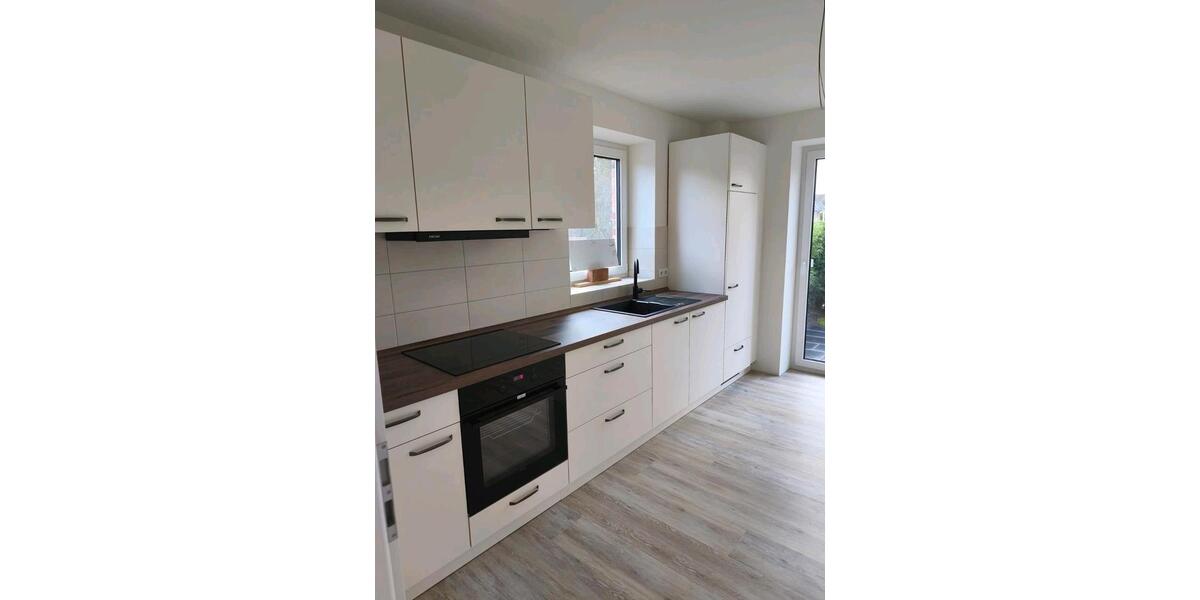 Erdgeschoßwohnung Stapel - 3 Zimmer, 90 m&sup2;, 900&euro; | Angebot:25886842