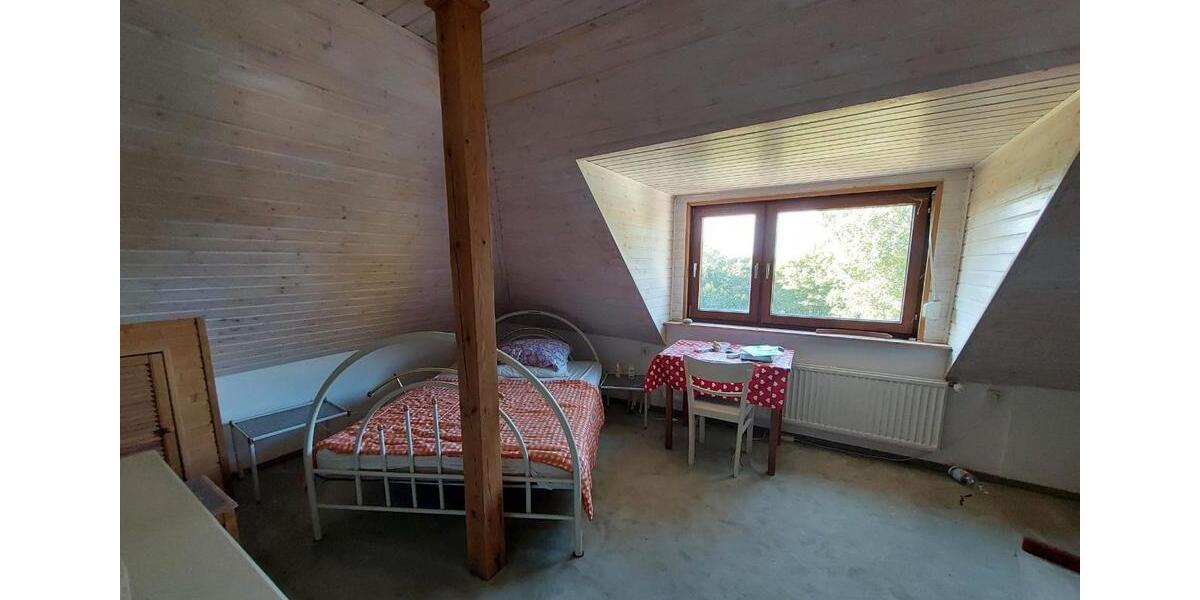 Dachgeschoßwohnung Dörphof - 3 Zimmer, 75 m&sup2;, 710&euro; | Angebot:26431411