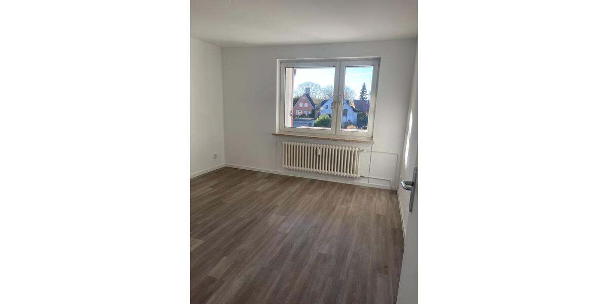 Etagenwohnung Schleswig - 3 Zimmer, 76 m&sup2;, 840&euro; | Angebot:25483114