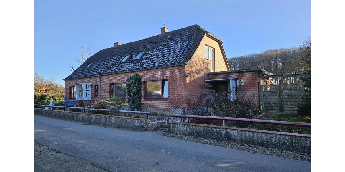 Einfamilienhaus Mohrkirch - 8 Zimmer, 190 m&sup2;, 229.000&euro; | Angebot:24353153