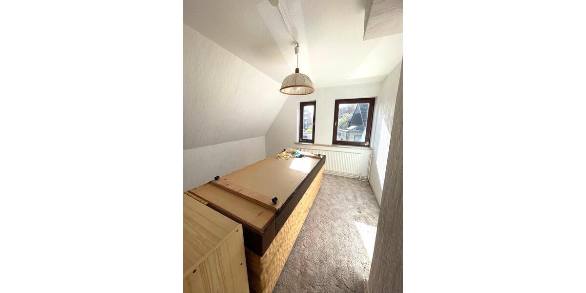 Einfamilienhaus Rendsburg - 3 Zimmer, 90 m&sup2;, 1.500&euro; | Angebot:26316742