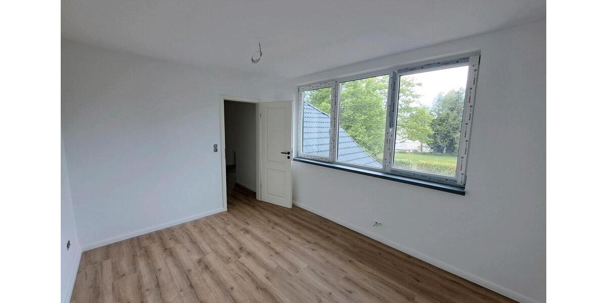 Einfamilienhaus Treia - 5 Zimmer, 126 m&sup2;, 1.300&euro; | Angebot:26633460
