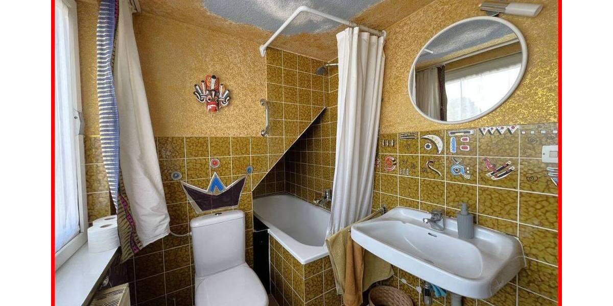 Einfamilienhaus Schleswig - 5 Zimmer, 140 m&sup2;, 215.000&euro; | Angebot:25705479