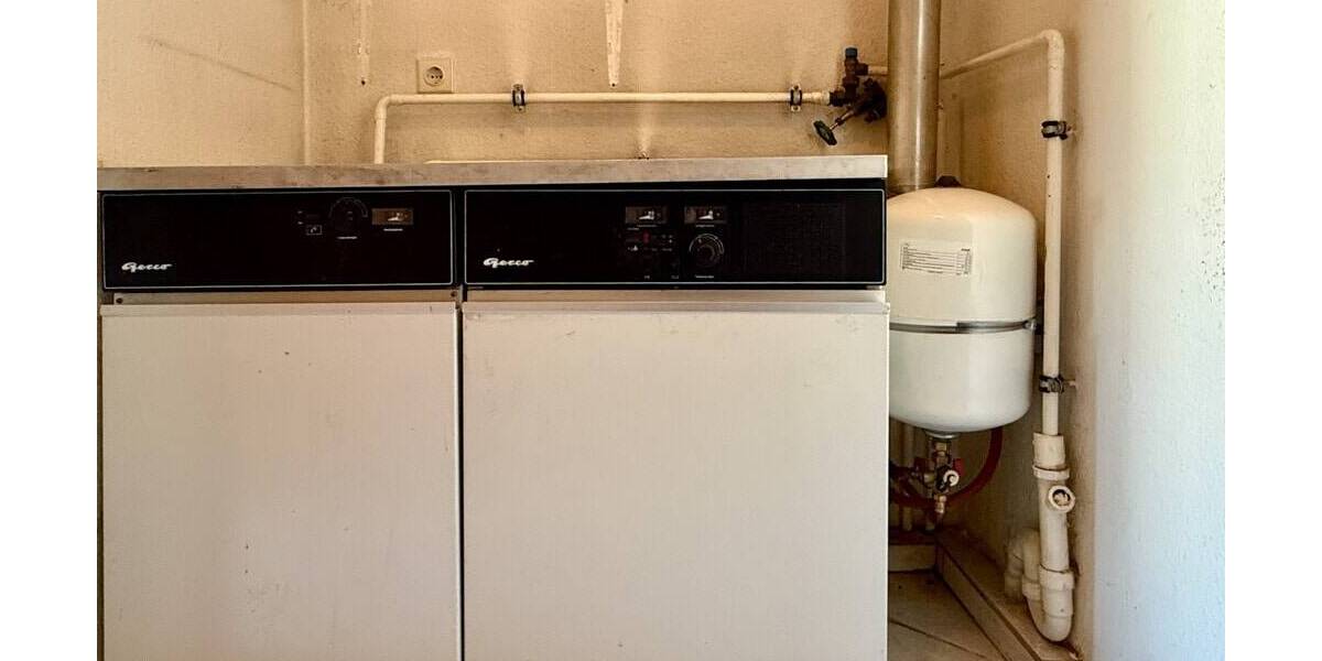 Mehrfamilienhaus, Wohnhaus Rantrum - 9 Zimmer, 242 m&sup2;, 319.000&euro; | Angebot:25984254