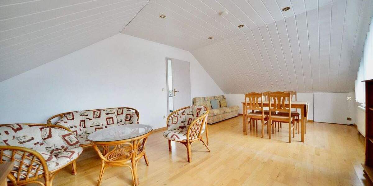 Mehrfamilienhaus, Wohnhaus Großwaabs Großwaabs - 8 Zimmer, 235 m&sup2;, 469.000&euro; | Angebot:25700576