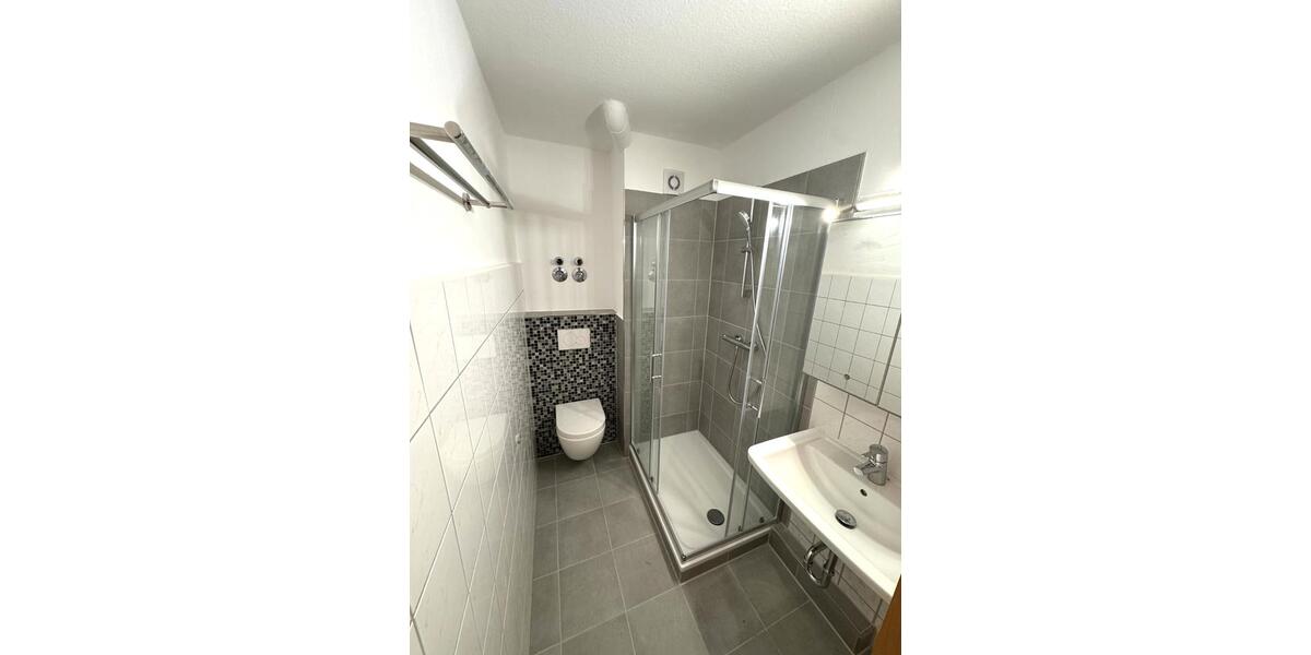 Etagenwohnung Rendsburg - 2.5 Zimmer, 61 m&sup2;, 129.000&euro; | Angebot:26639453