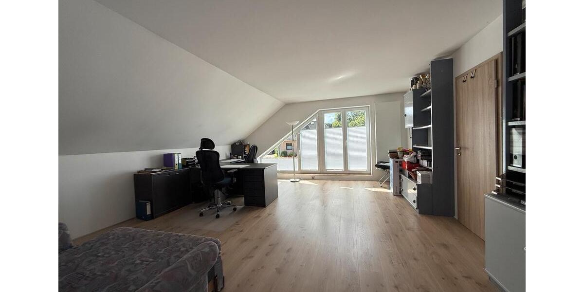 Einfamilienhaus Husby - 6.5 Zimmer, 236 m&sup2;, 420.000&euro; | Angebot:26689596