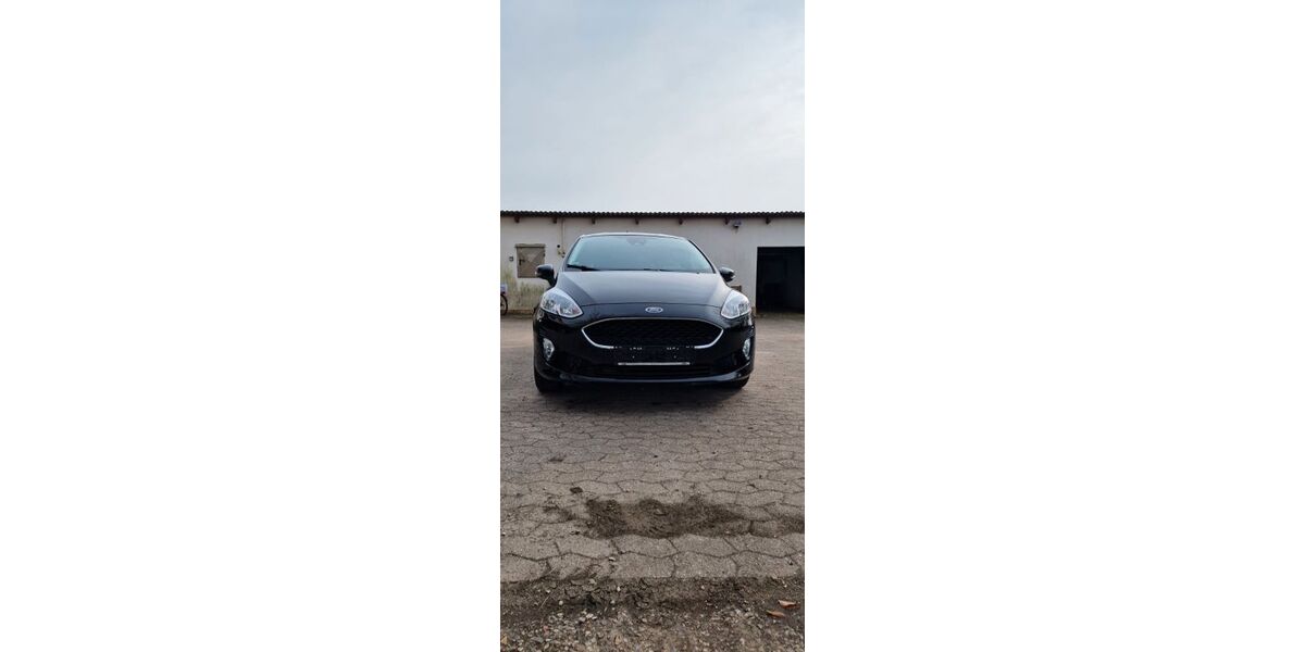Ford Fiesta 62.400 km 8.500 &euro; Klappholz 24860