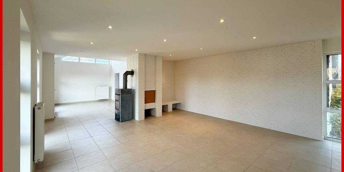 Einfamilienhaus Schleswig - 9 Zimmer, 210 m&sup2;, 550.000&euro; | Angebot:25705483