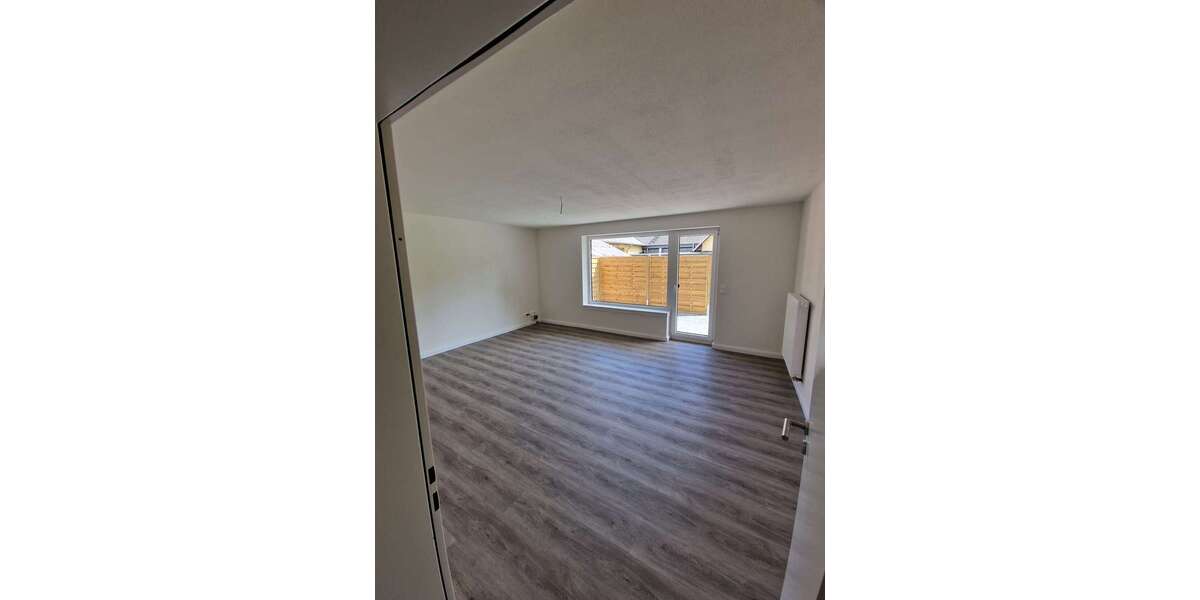 Etagenwohnung Lürschau - 3 Zimmer, 80 m&sup2;, 850&euro; | Angebot:25310230