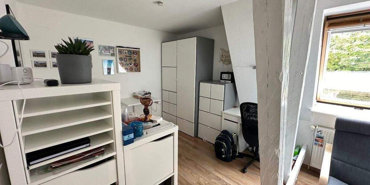 Etagenwohnung Borgstedt - 3 Zimmer, 72 m&sup2;, 680&euro; | Angebot:25743471