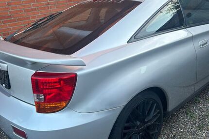Toyota Celica 240.000 km 2.600 &euro; Gammellund 24855