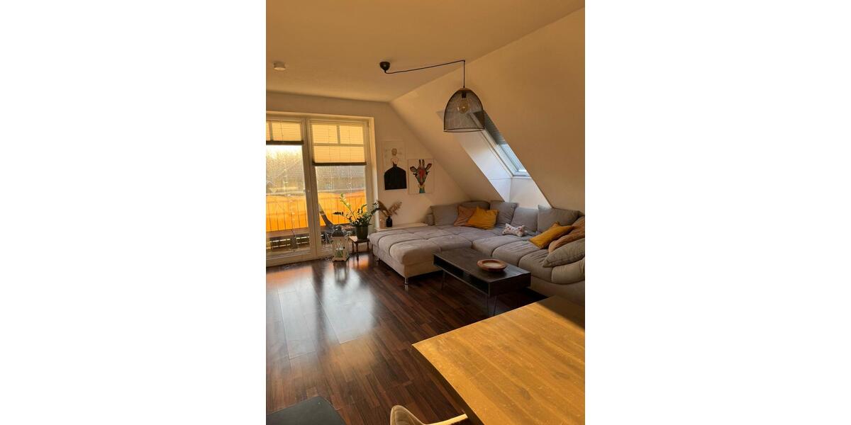 Dachgeschoßwohnung Großenwiehe - 2 Zimmer, 68 m&sup2;, 680&euro; | Angebot:25963499