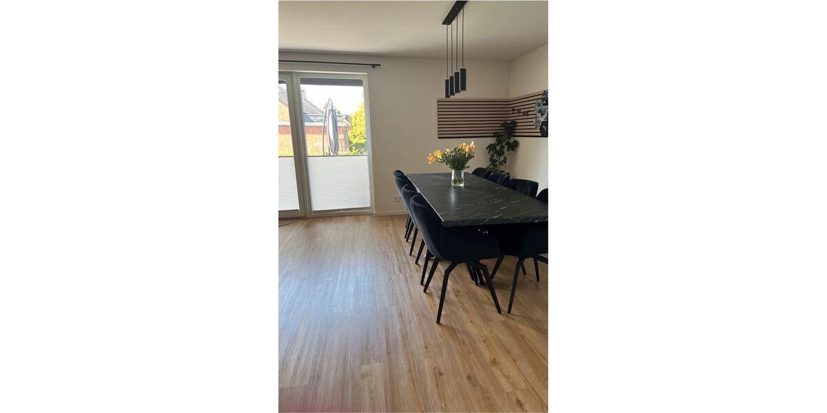 Bungalow Schleswig - 3 Zimmer, 125 m&sup2;, 525.000&euro; | Angebot:26463596