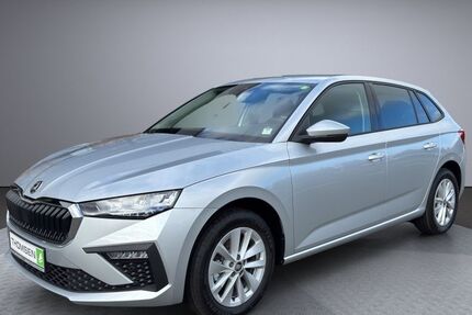 Skoda Scala 1.100 km 23.790 &euro; Kropp 24848