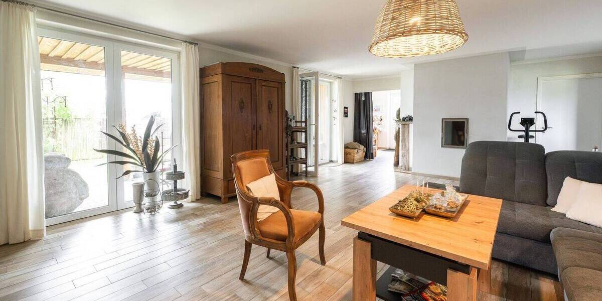 Bungalow Silberstedt - 3 Zimmer, 151 m&sup2;, 315.000&euro; | Angebot:25781097