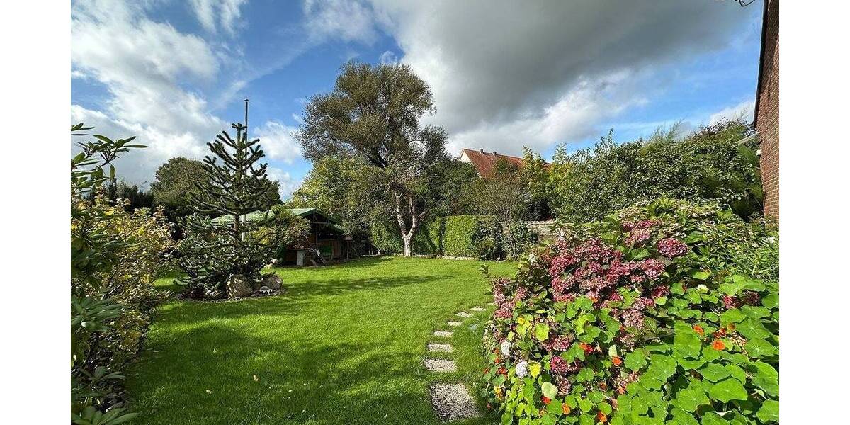 Einfamilienhaus Schleswig - 7 Zimmer, 147 m&sup2;, 259.000&euro; | Angebot:25745863