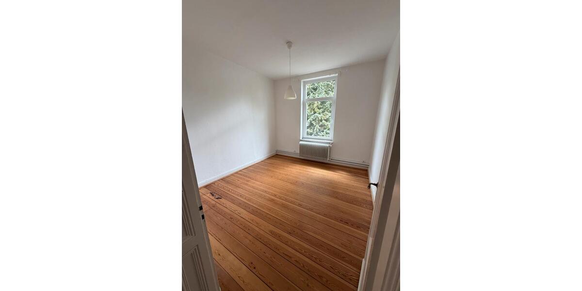 Etagenwohnung Schleswig - 4 Zimmer, 122 m&sup2;, 900&euro; | Angebot:26444748