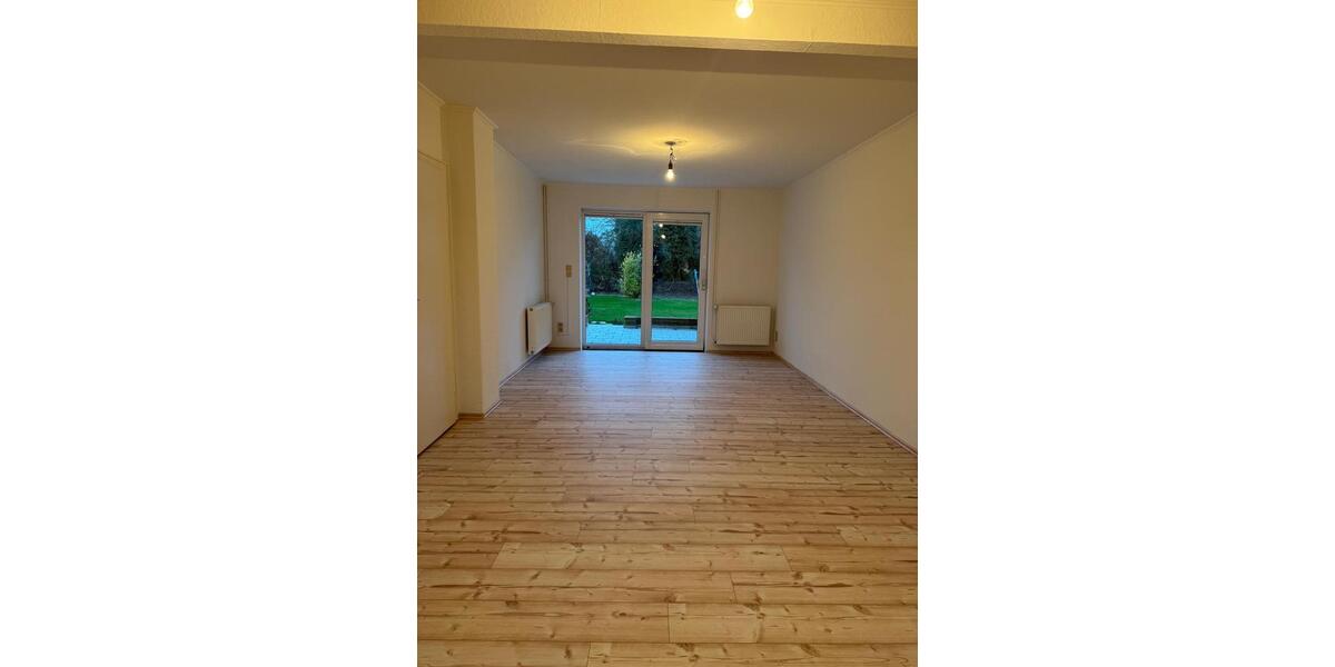 Doppelhaushälfte Erfde - 3 Zimmer, 70 m&sup2;, 780&euro; | Angebot:24373006