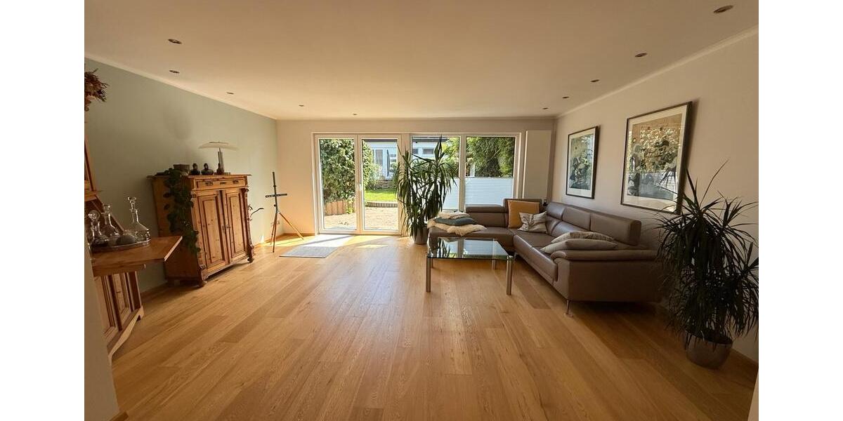 Einfamilienhaus Husby - 6.5 Zimmer, 236 m&sup2;, 420.000&euro; | Angebot:26689596