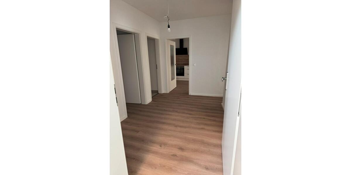 Etagenwohnung Schleswig - 2 Zimmer, 74 m&sup2;, 890&euro; | Angebot:26443422