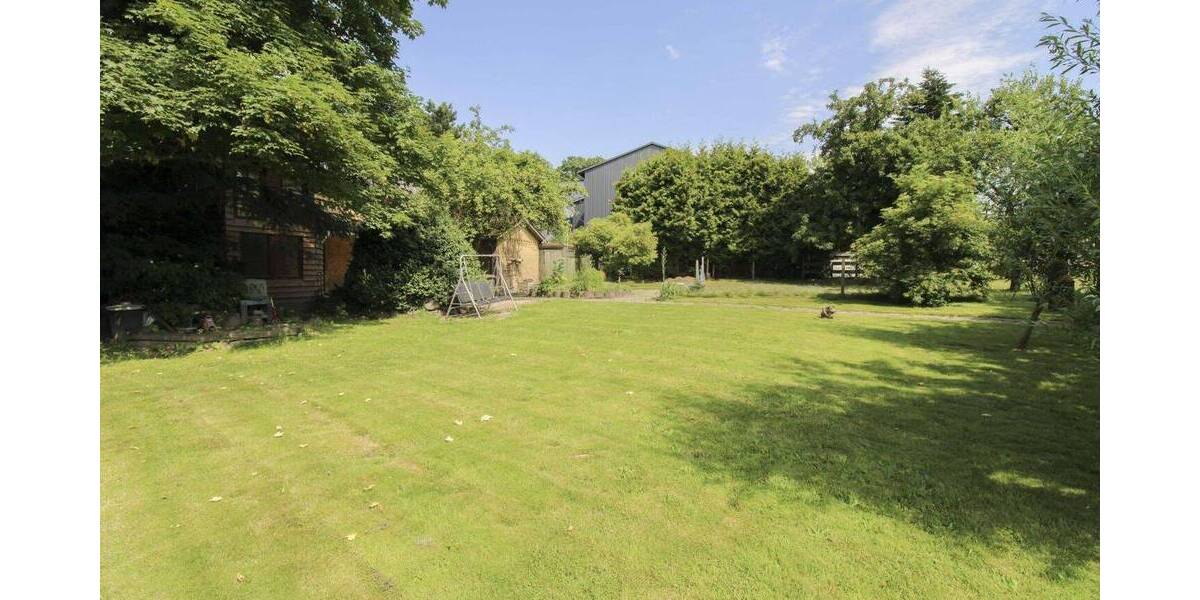 Einfamilienhaus Schwabstedt - 6 Zimmer, 177 m&sup2;, 240.000&euro; | Angebot:26065798