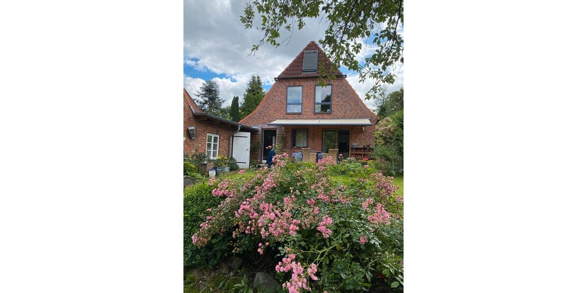 Einfamilienhaus Bredenbek - 6 Zimmer, 100 m&sup2;, 349.000&euro; | Angebot:26091005