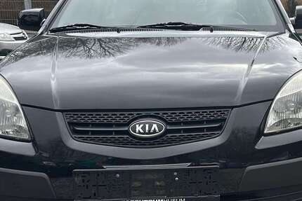 Kia Rio 148.455 km 2.350 &euro; Schleswig 24837