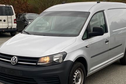 VW Caddy 186.000 km 6.664 &euro; Bilschau 24988